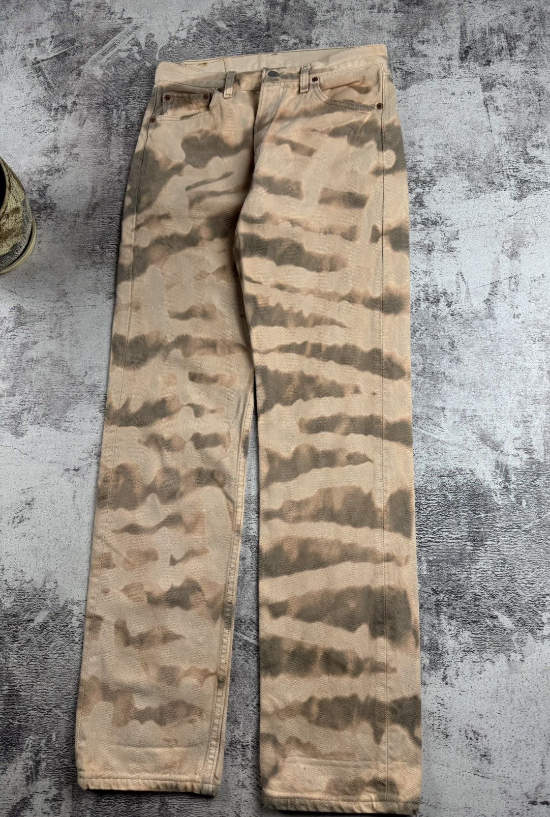 Levi's LEVI’S VINTAGE W30 L32 CUSTOM 1 OF 1 TIE DYE STRIPED DENIM STRAIGHT JEANS TROUSERS Size 30" / US 8 / IT 44 - 12 Thumbnail