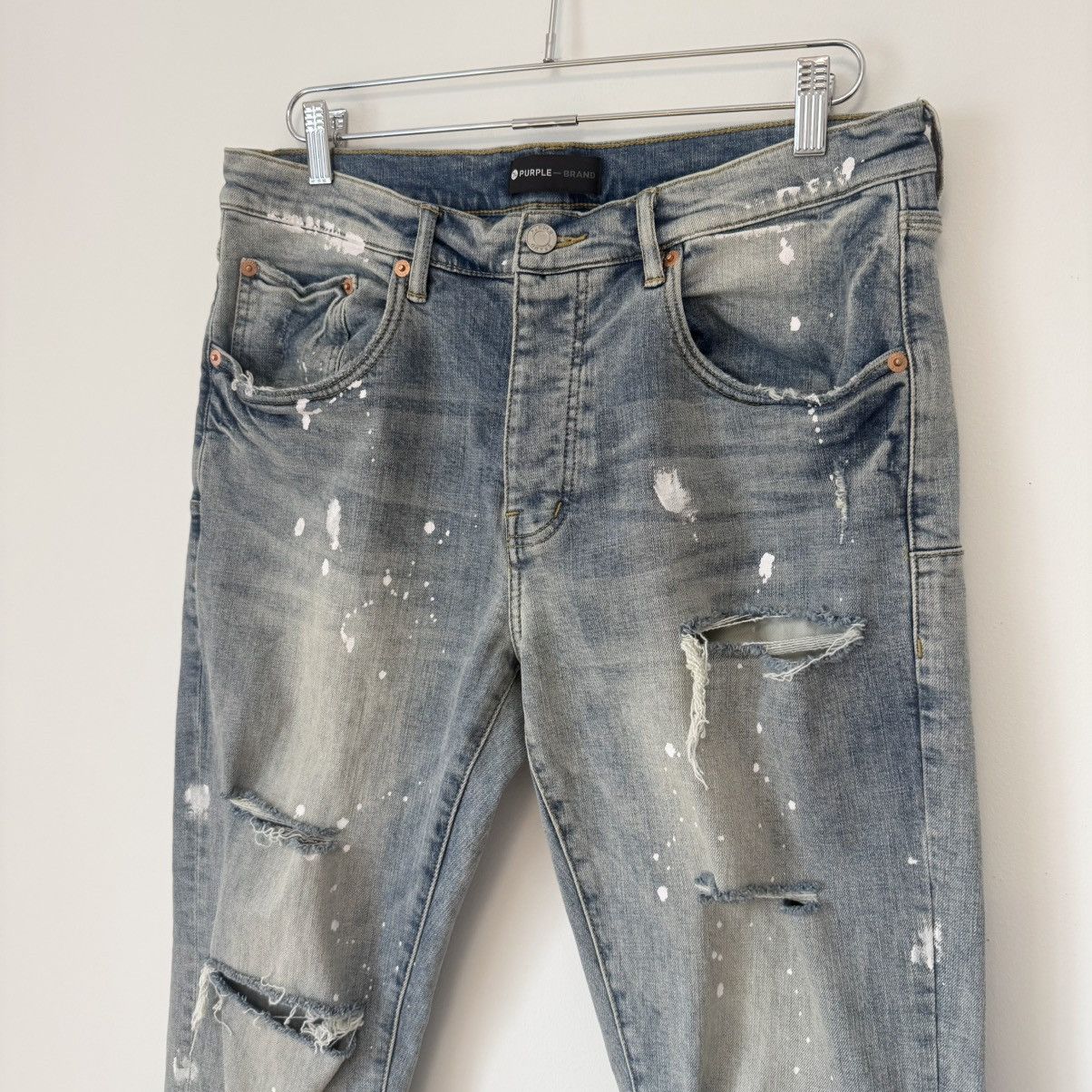 Purple Brand Purple Brand P001 Light Indigo Paint Blowout Distress Jeans Size US 34 / EU 50 - 4 Thumbnail