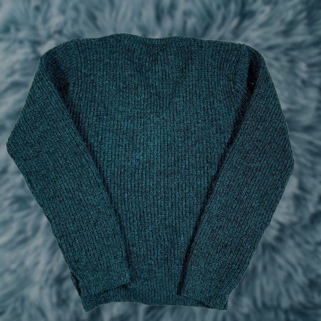 Vintage VINTAGE Spunky Womens 90s V-Neck Knit Aqua Sweater Pullover Size S Size S / US 4 / IT 40 - 1 Thumbnail
