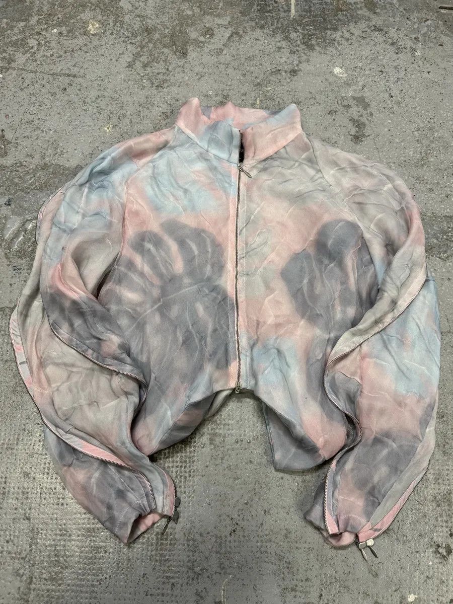 Giorgio Armani SS2020 Giorgio Armani Full Zip Runway Silk Cloudy Sky Bomber Jacket Size S / US 4 / IT 40 - 2 Thumbnail