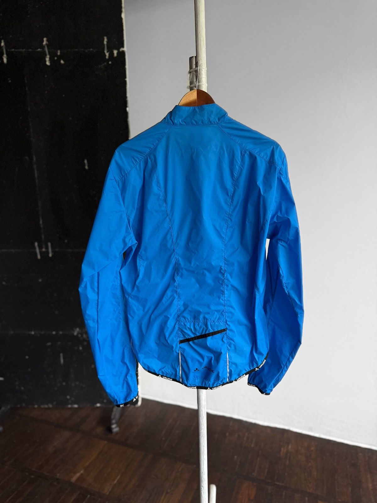 Other Vaude Cycling Running Mens Air Jacket II Tech Polyamide Size US L / EU 52-54 / 3 - 2 Thumbnail