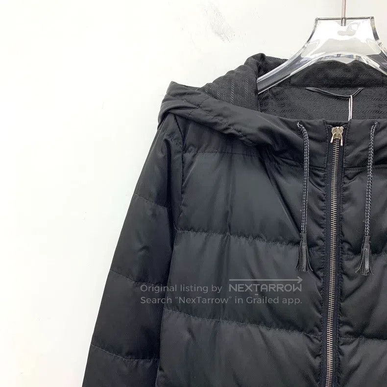 Prada Prada Black hooded drawstring zipper long-sleeved down jac Size XS / US 0-2 / IT 36-38 - 3 Thumbnail