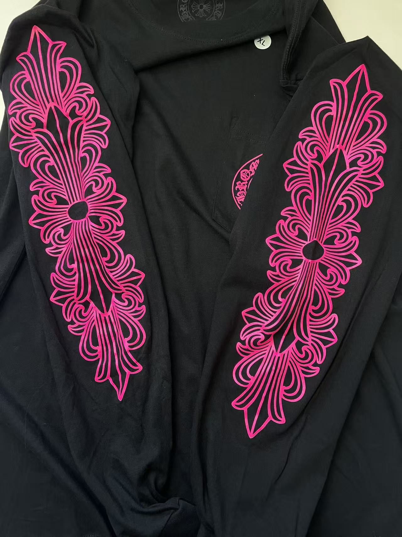 Chrome Hearts Chrome Hearts Classic Pink Horseshoe Long Sleeve T-shirt Size US L / EU 52-54 / 3 - 3 Thumbnail