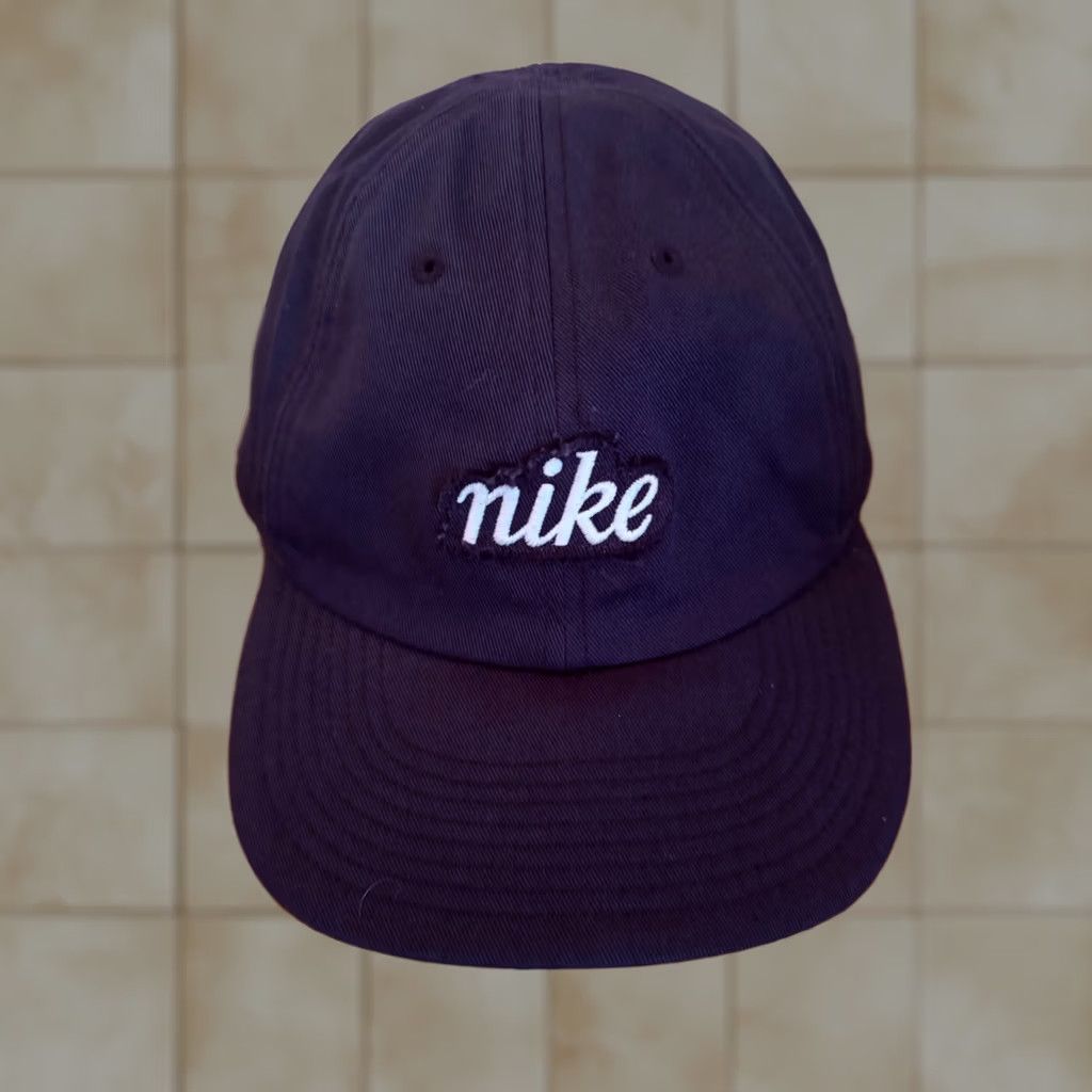 Nike VINTAGE Nike Heritage86 Strapback Hat Unisex Adults Adjustable Black Non Structured Baseball Cap Size ONE SIZE - 1 Thumbnail