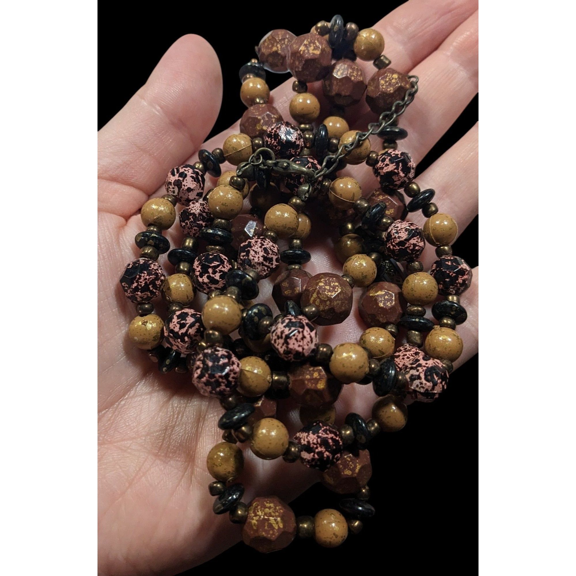 Other Earthy Black Pink Brown And Gold Tone Speckled Beaded Neckla Size ONE SIZE - 7 Thumbnail