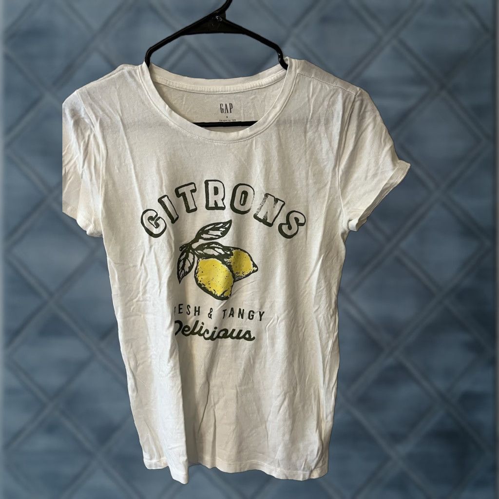 Gap VINTAGE Gap Women's S Crew Neck T-Shirt White Basic Short Sleeve Clothing Size S / US 4 / IT 40 - 1 Thumbnail