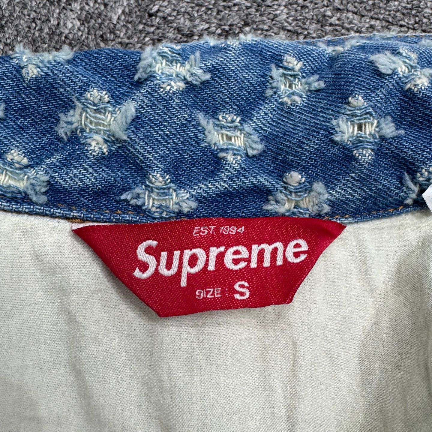 Supreme Supreme Distressed Cutout Denim Jacket S Size US S / EU 44-46 / 1 - 2 Thumbnail