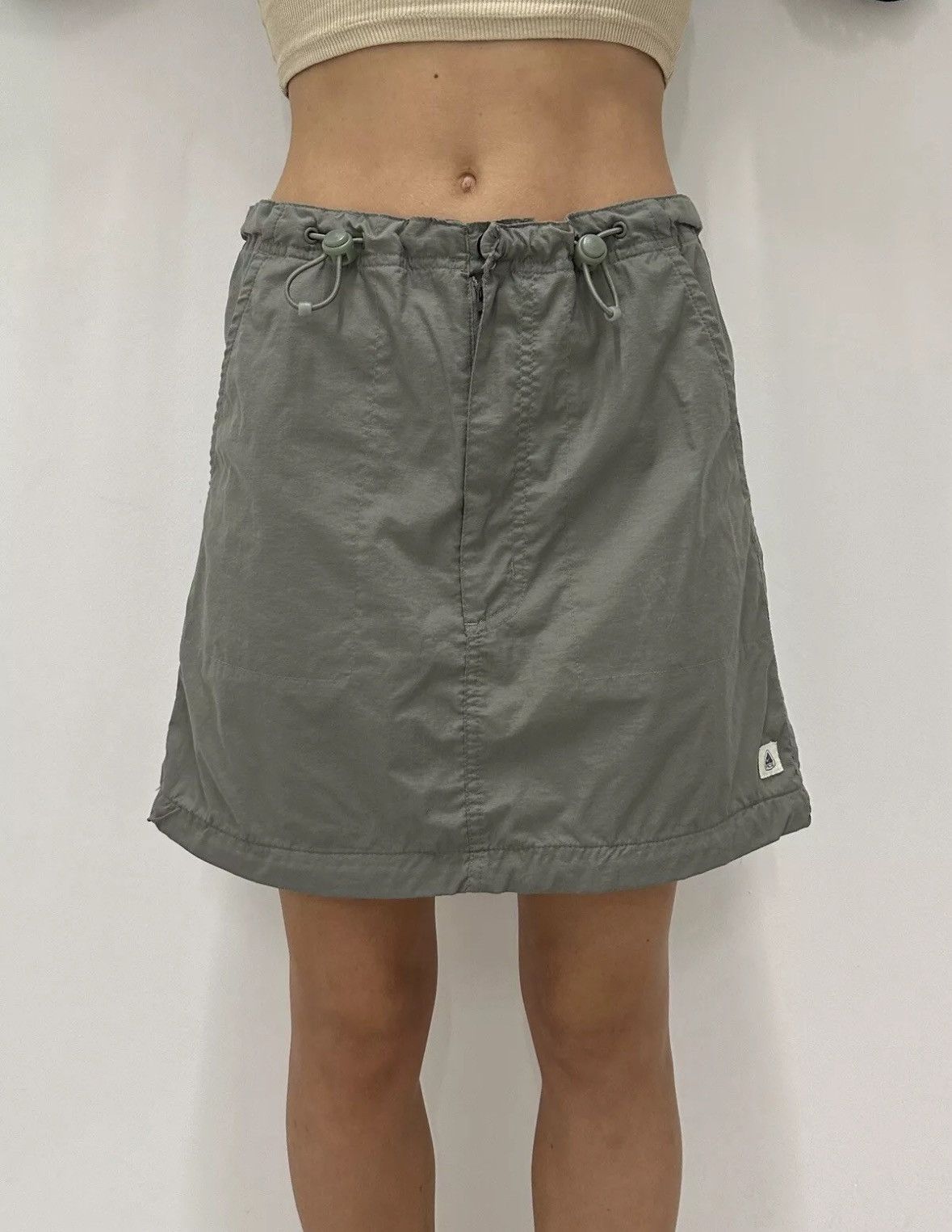 Nike × Nike ACG Nike ACG Nylon Mini Skirt Green A-line Khaki Size S Size 28" / US 6 / IT 42 - 5 Thumbnail