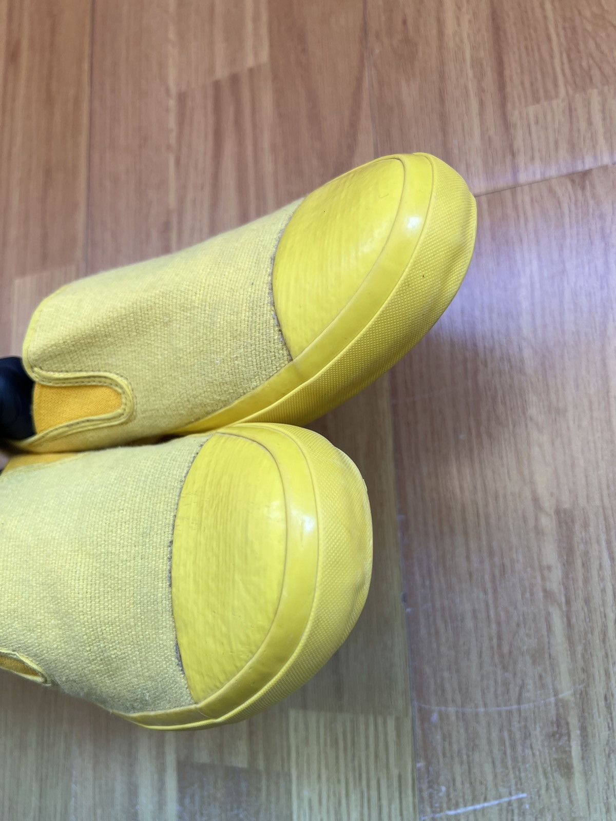 Yohji Yamamoto Yohji Yamamoto SS98 Elton John Slip-On Sneakers Size US 9 / EU 42 - 18 Thumbnail