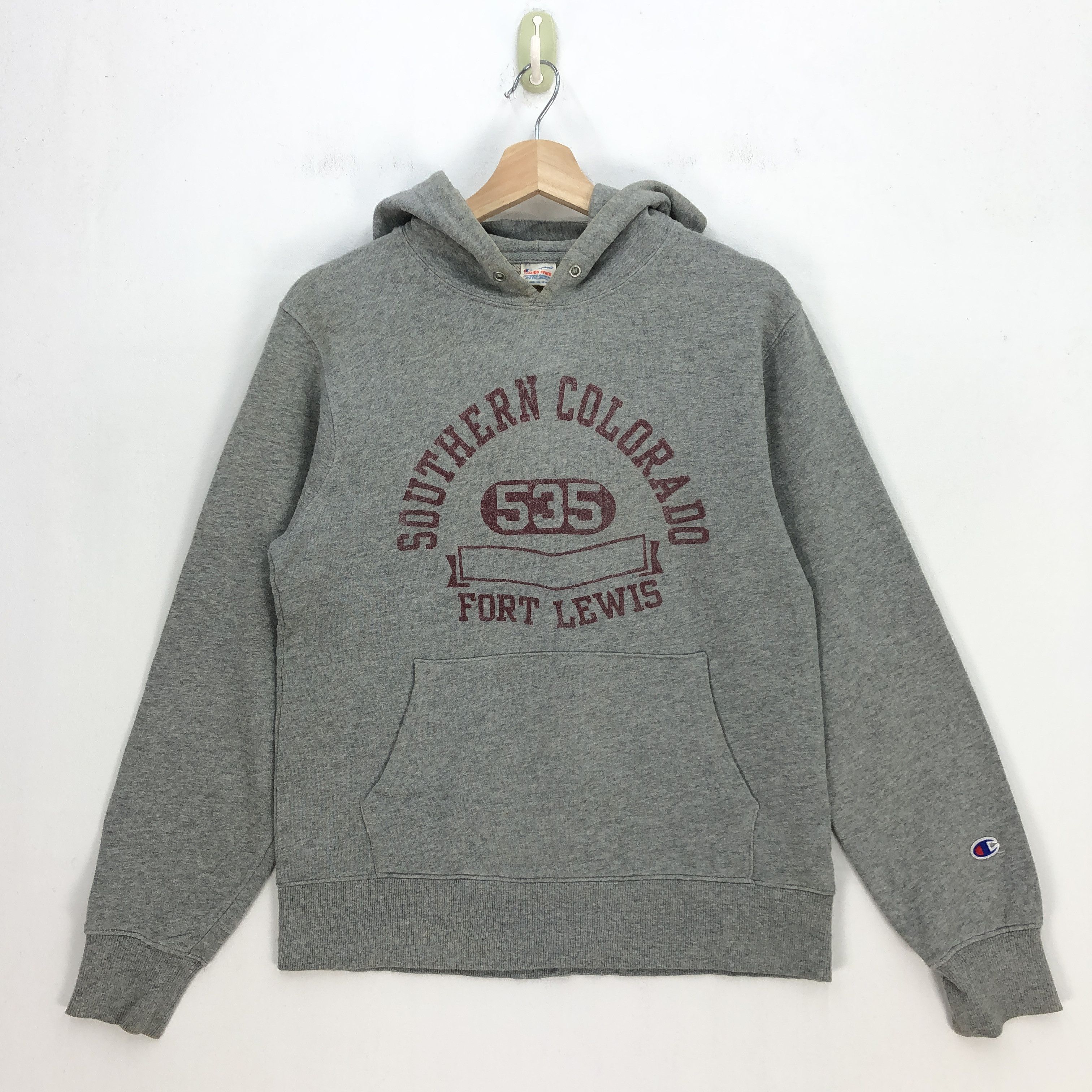 Champion Vintage Champion Sweatshirt Hoodies Champion Sweater Hooded Size US M / EU 48-50 / 2 - 3 Thumbnail