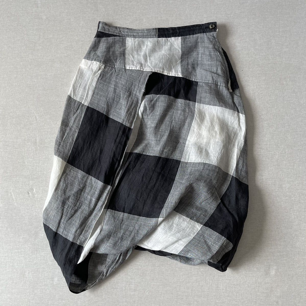 image of Avant Garde x Comme Des Garcons Vintage Tricot Comme Des Garcon Asymmetrical Skirt, Women's (Size 2
