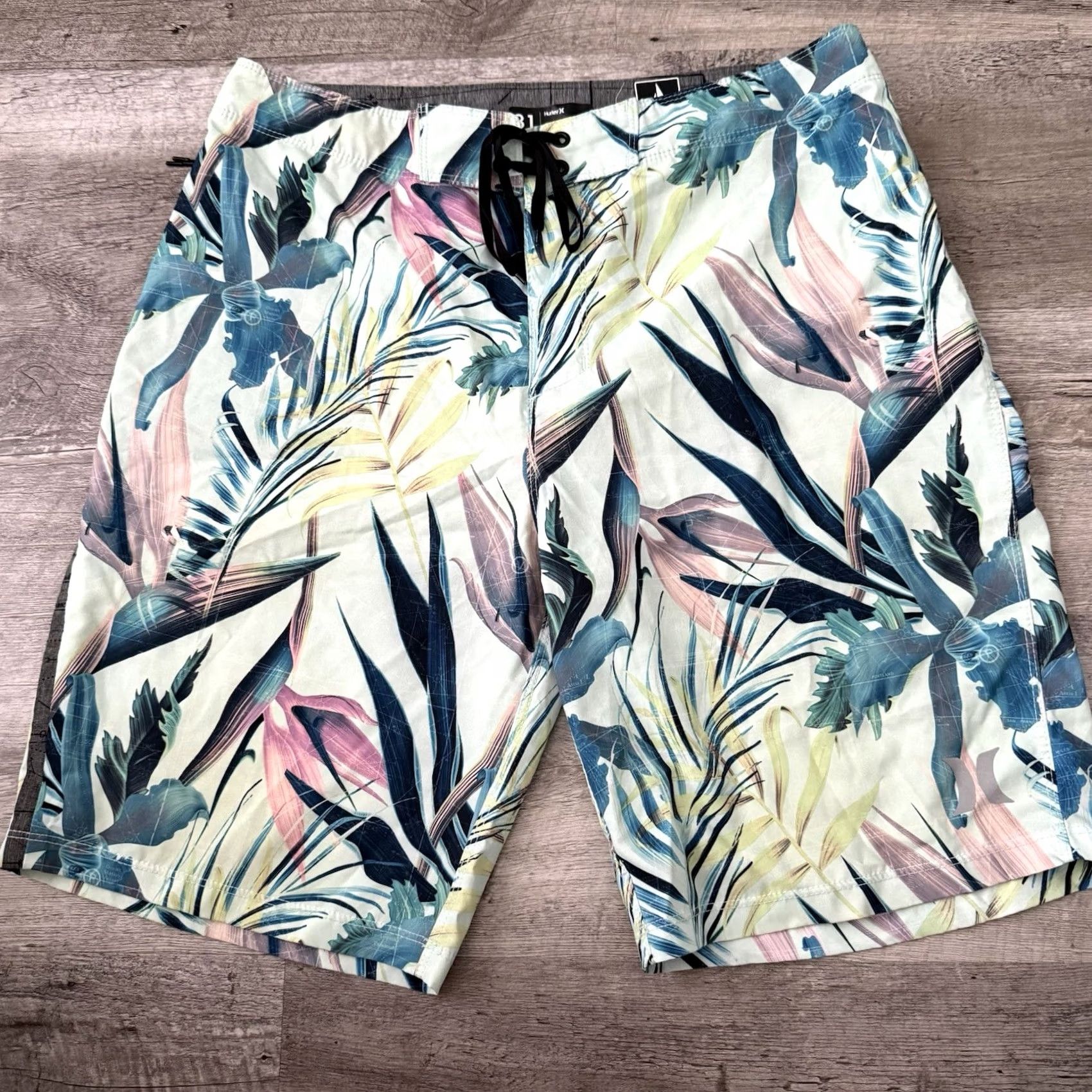 Hurley Hurley Phantom Board Shorts Mens 31 Blue Green Floral Drawstring Zip Pocket Faux-Fly Quick Dry Beach Surf Size US 31 - 7 Thumbnail