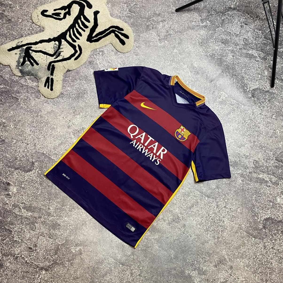 Nike Men’s Nike FC Barcelona 2015 Match Soccer jersey Size US M / EU 48-50 / 2 - 1 Thumbnail