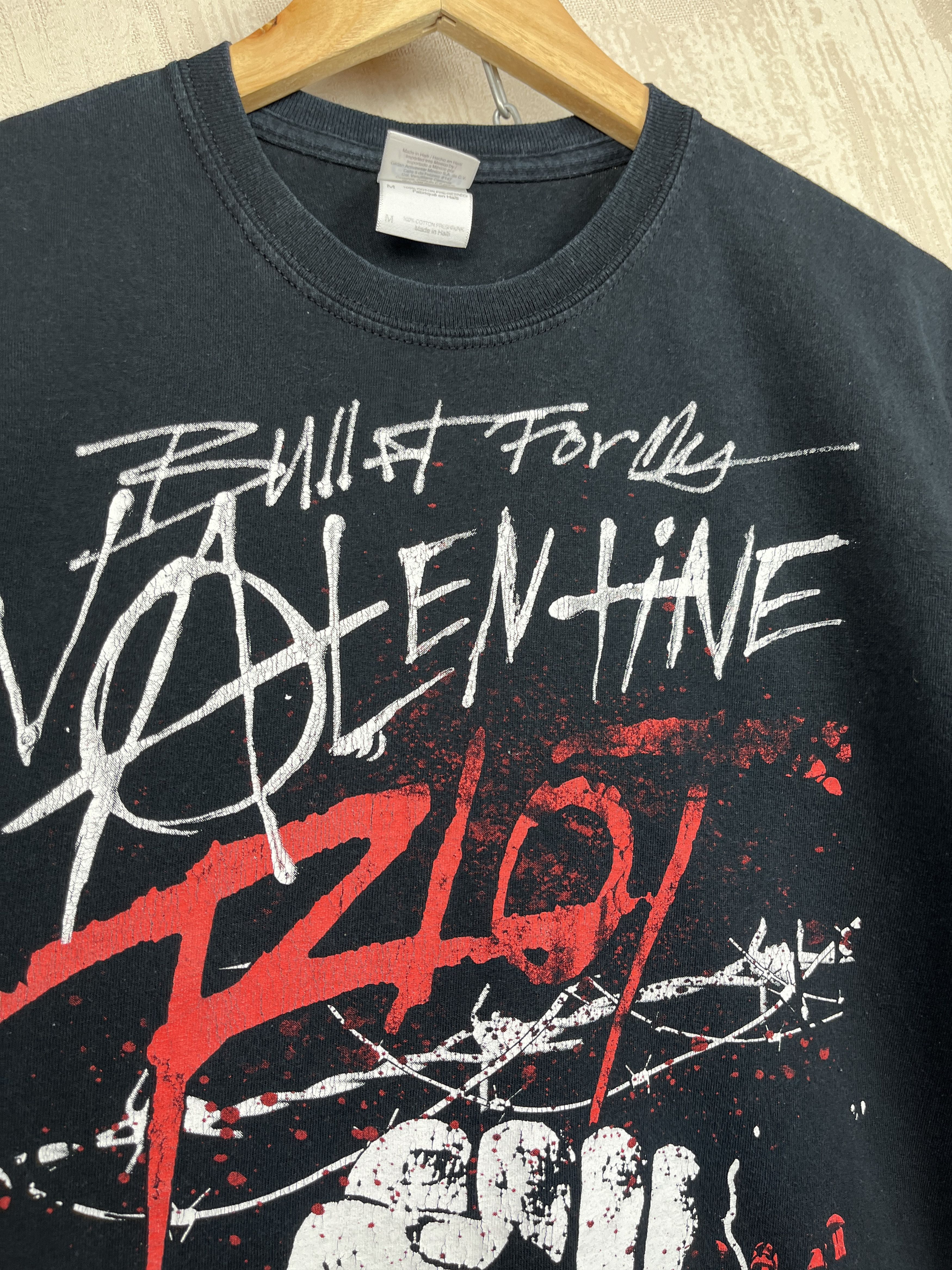 Band Tees Bullet For My Valentine Riot 2013 Vintage T-shirt Gildan Size US M / EU 48-50 / 2 - 3 Thumbnail
