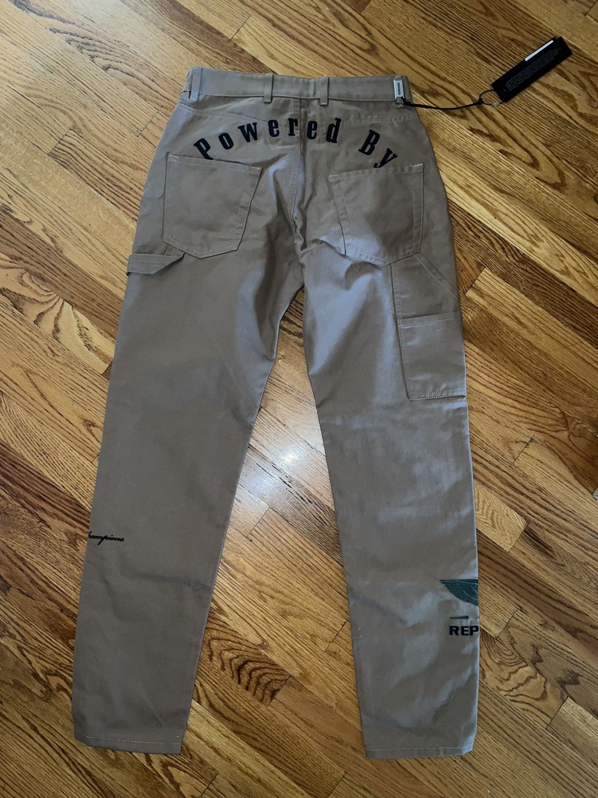 Represent Clo. SIZE XS REPRESENT TEAM SPIRIT CARPENTER PANT - TAN Size US 30 / EU 46 - 6 Thumbnail