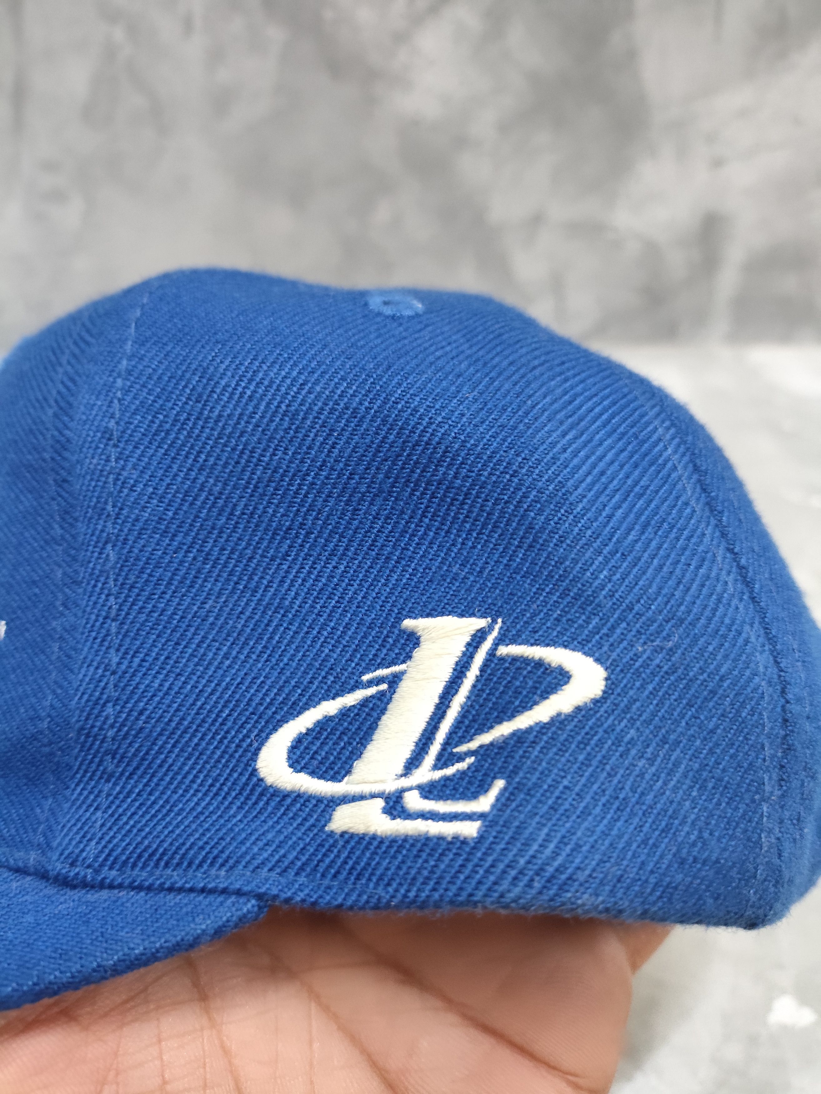 Logo 7 Vintage Dallas Cowboys Logo Athletic Spike Size ONE SIZE - 3 Thumbnail