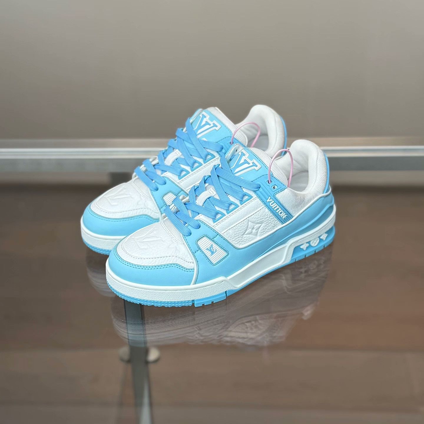 Louis Vuitton Louis Vuitton Training Blue Lowtop Sneakers 24 Women Size US 8 / IT 38 - 1 Thumbnail