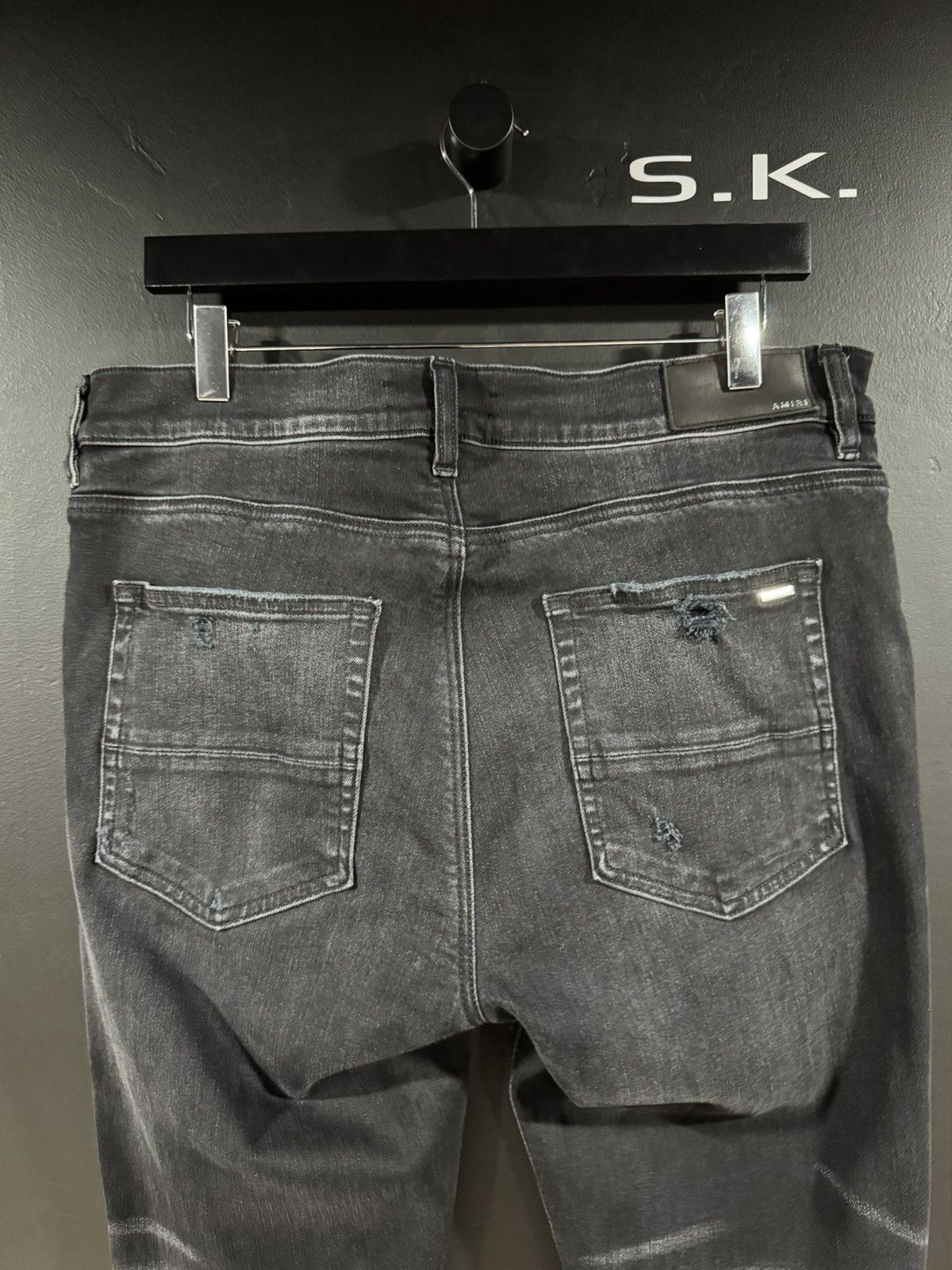 Amiri Amiri Faded Black Stacked Denim Jeans 36x34 Size US 36 / EU 52 - 10 Thumbnail