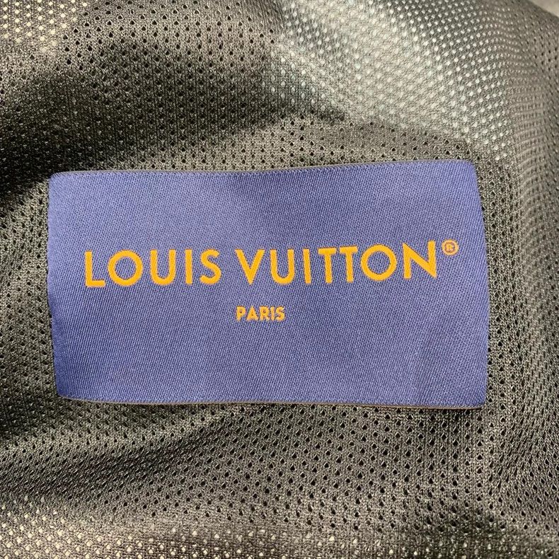 Louis Vuitton Louis Vuitton Color-block polar fleece teddy jacket 2502-Ne Size US S / EU 44-46 / 1 - 4 Thumbnail