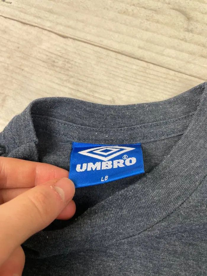 Umbro Vintage Umbro Manchester City Cotton T-Shirt 90s Size US S / EU 44-46 / 1 - 7 Thumbnail