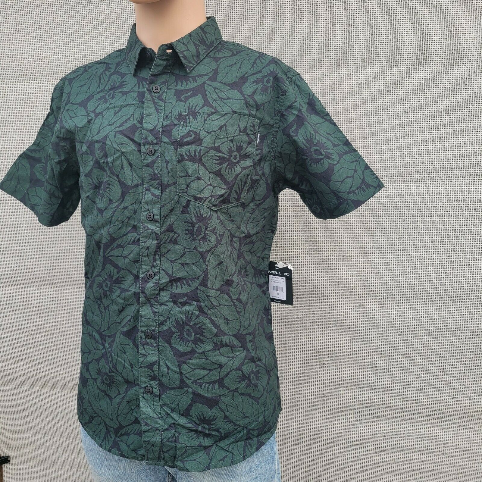 O'Neill Men's O'Neill Forest Green Button-Up Shirt. Size XXL. Size US XXL / EU 58 / 5 - 4 Thumbnail