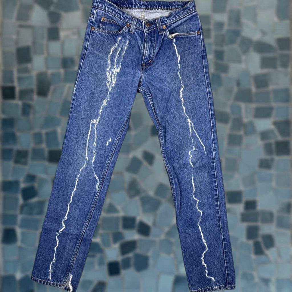 Levi's VINTAGE Levi's 506 Jeans Men 28x34 1972 USA Made Thrashed Distress 70s Denim Blue 5-Pocket Mens Regular Straight Wearable USA 90s Grunge Fashion Size US 30 / EU 46 - 1 Thumbnail