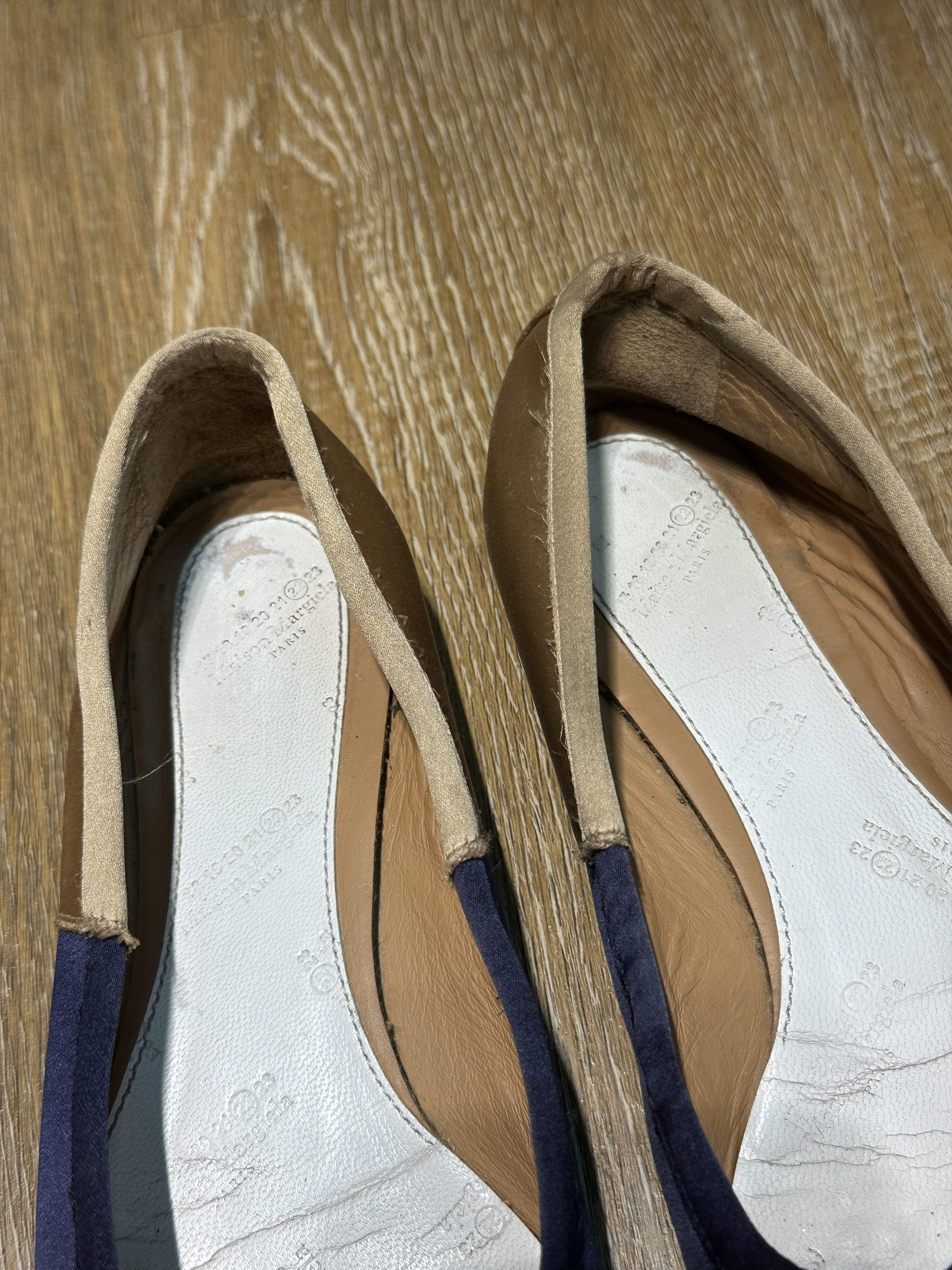Maison Margiela Maison Margiela Tabi Ballerinas Blue/Gold Size US 7 / IT 37 - 6 Thumbnail