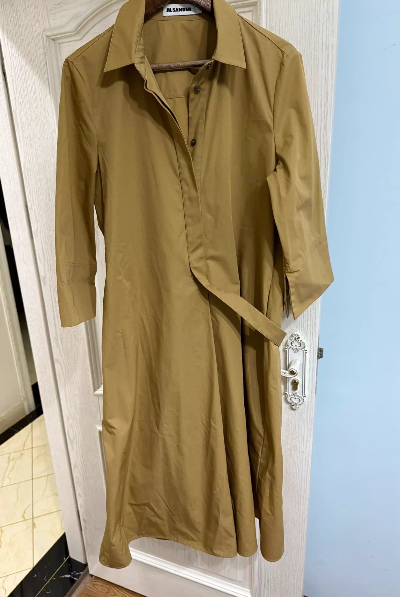 Jil Sander Jil Sander Shirt Dress - Flattering, White, 9/10, 2Worn Size XS / US 0-2 / IT 36-38 - 1 Thumbnail