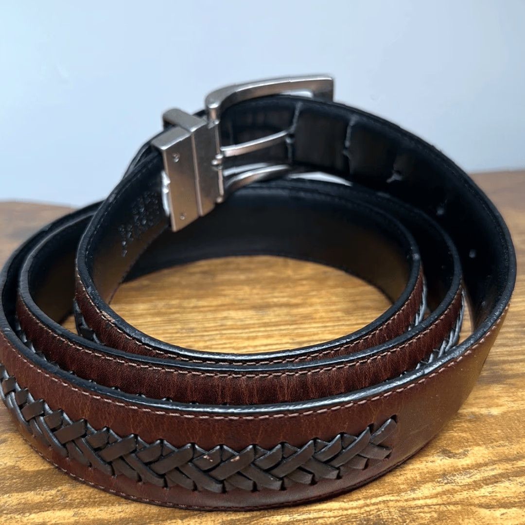 Vintage **Columbia Reversible Brown Genuine Leather Work Belt Men's Size 48** User: Columbia Reversible Genuine Leather Brown Work Belt Men's Size 48 Size ONE SIZE - 3 Thumbnail