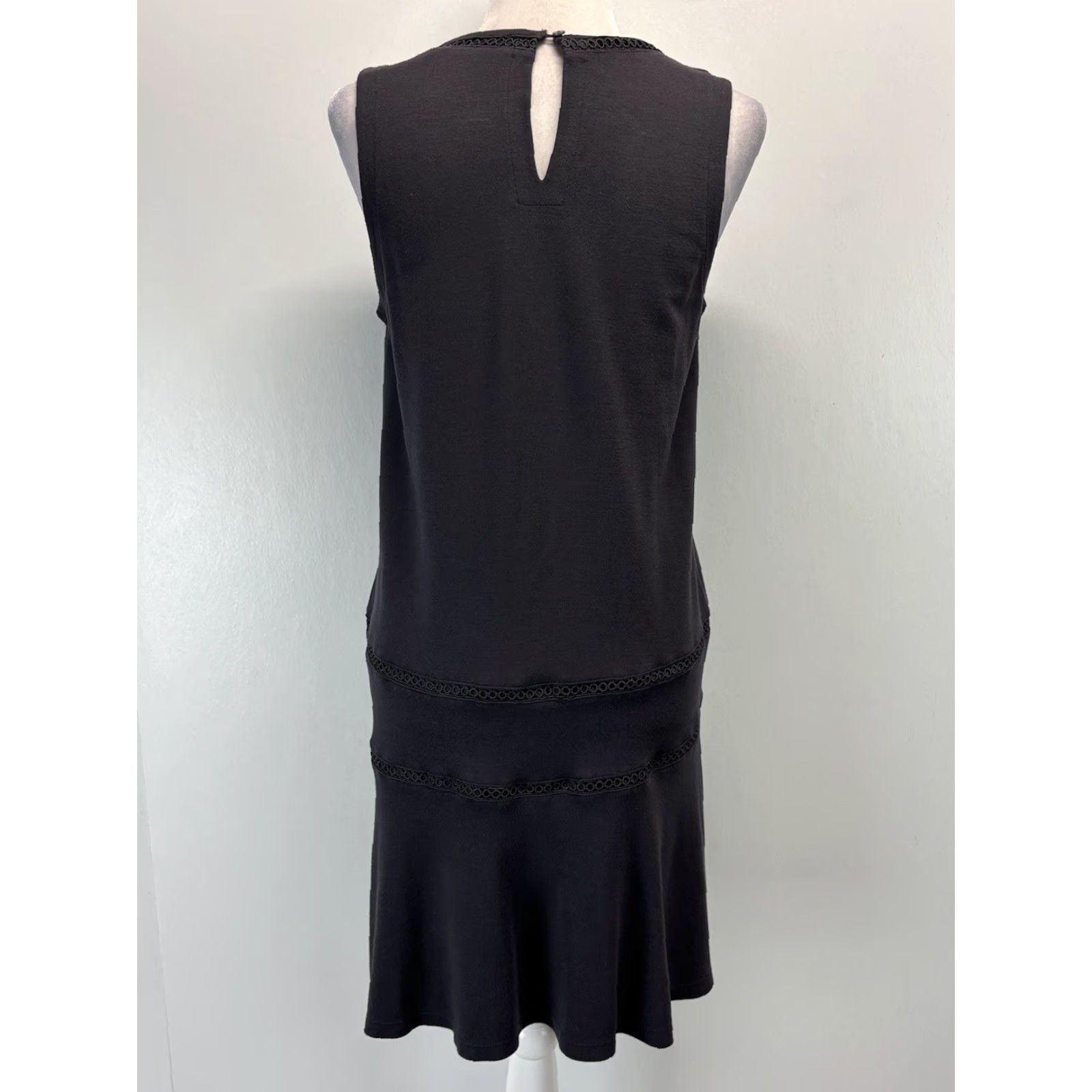 Loft Ann Taylor LOFT Sleeveless Drop Waist Dress Womens M Grey Eyelet Trim Boho Shift Size M / US 6-8 / IT 42-44 - 3 Thumbnail