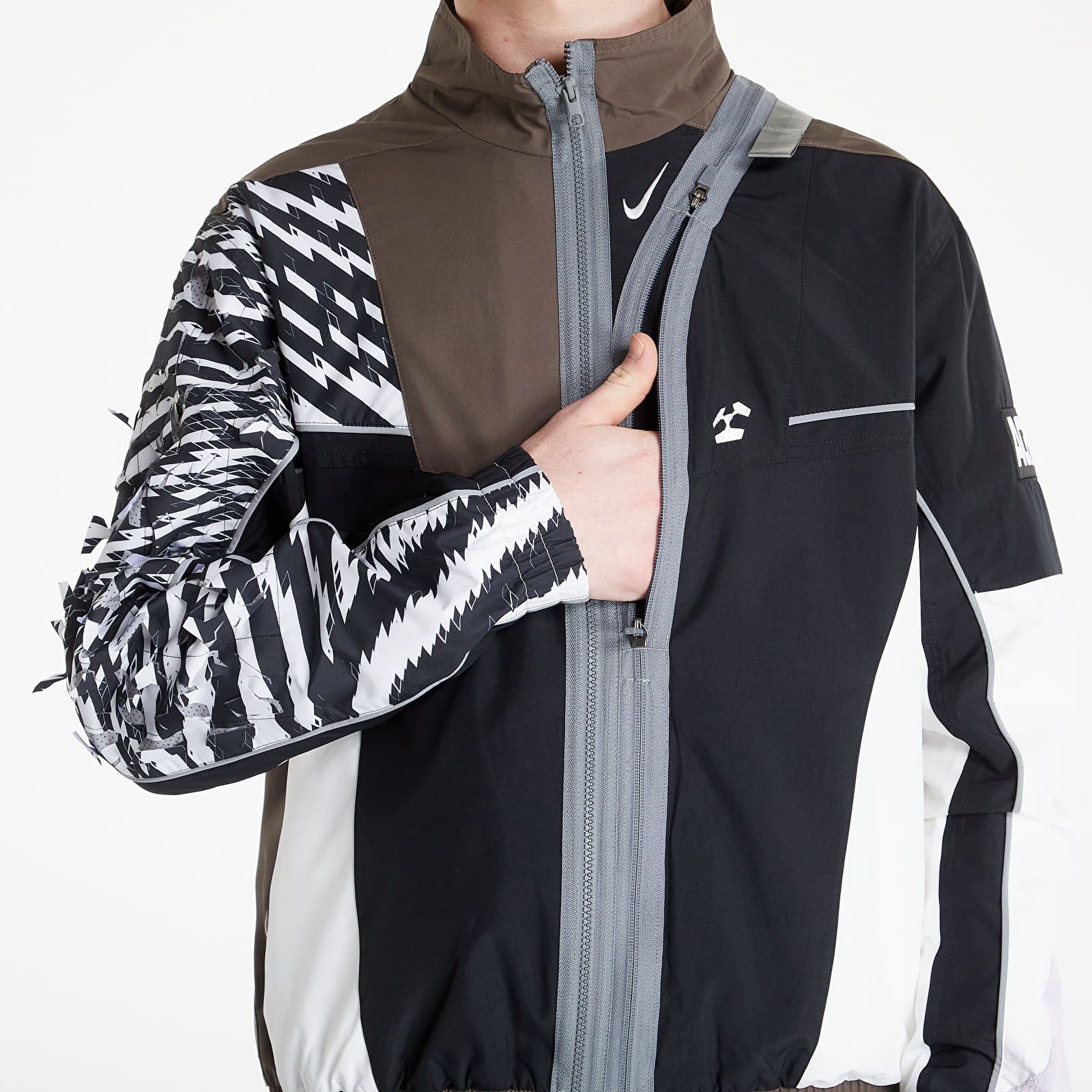 Acronym × Nike Nike x Acronym Woven Jacket Size US M / EU 48-50 / 2 - 5 Thumbnail