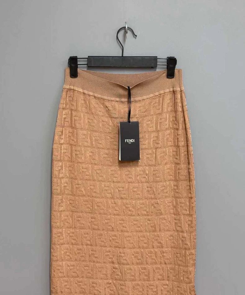 Fendi Fendi Printed Midi Skirt in Beige Size US 44 / EU 60 - 3 Thumbnail