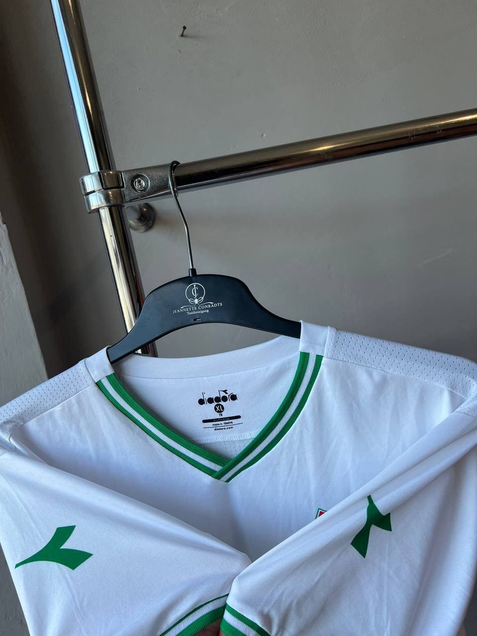 Diadora 2021/22 KIRSEHIR BELEDIYESPOR AWAY SOCCER JERSEY SHIRT SZ XL Size US XL / EU 56 / 4 - 7 Thumbnail