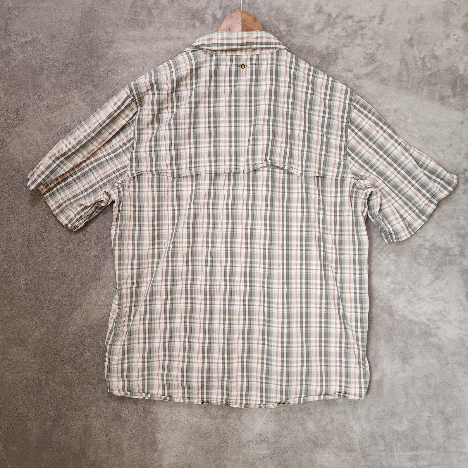 Carhartt Carhartt XL Gray Red Plaid Vented Shirt Short Size US XL / EU 56 / 4 - 3 Thumbnail