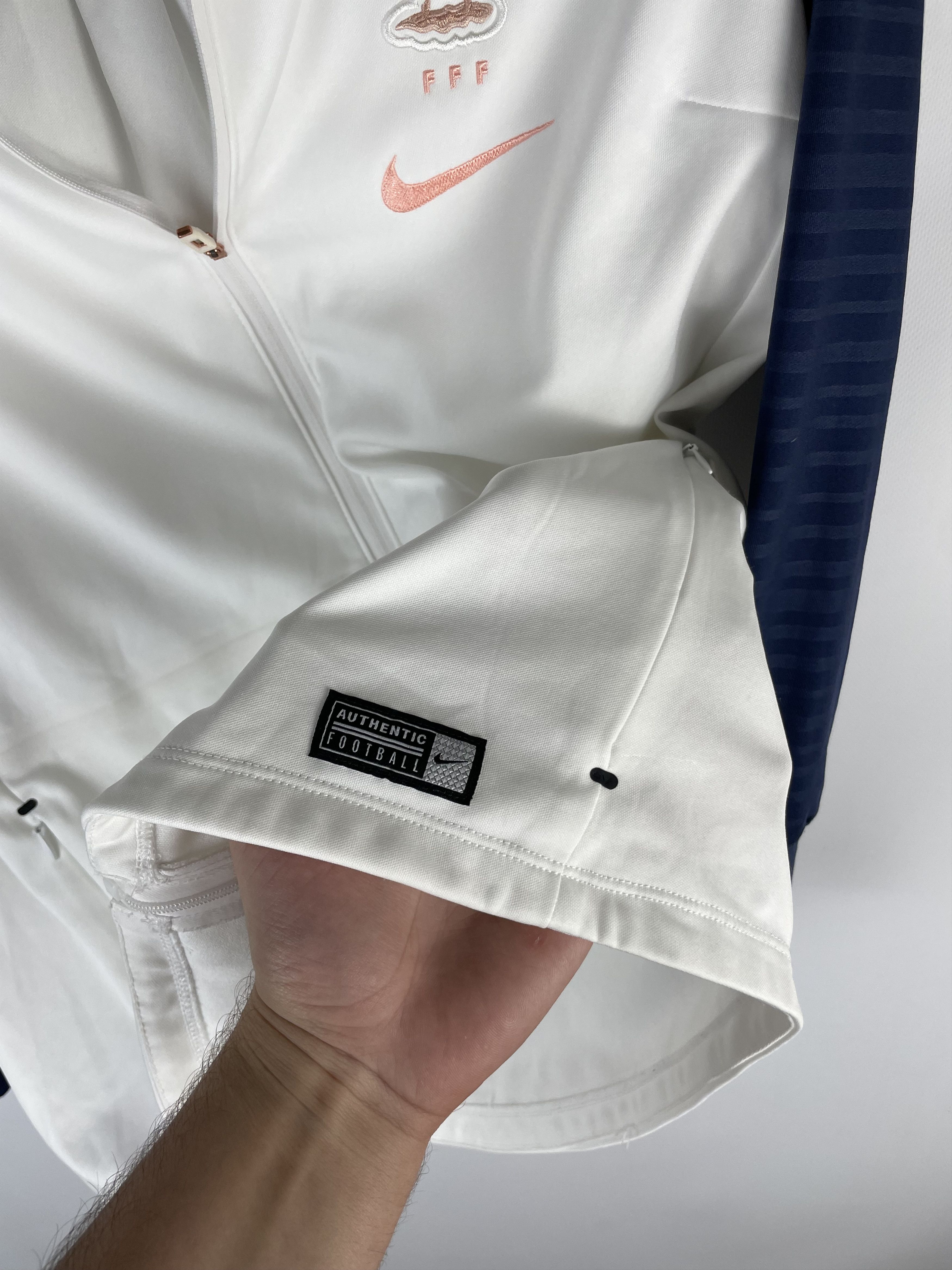 Nike × Vintage Nike France y2k track jacket Size S / US 4 / IT 40 - 7 Thumbnail