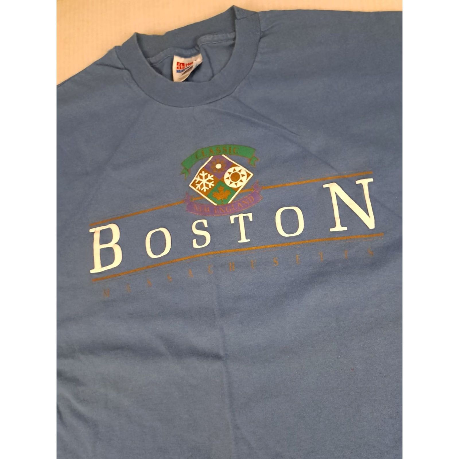 X-LARGE VINTAGE New England Boston Single Stitch Hanes T-Shirt Women XL Crew Neck Short Sleeve 90s Graphic Tee Blue Size XL / US 12-14 / IT 48-50 - 2 Thumbnail