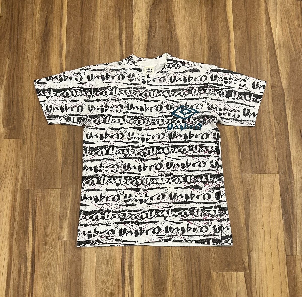 Umbro Vintage Umbro AOP Tee Size US M / EU 48-50 / 2 - 1 Thumbnail