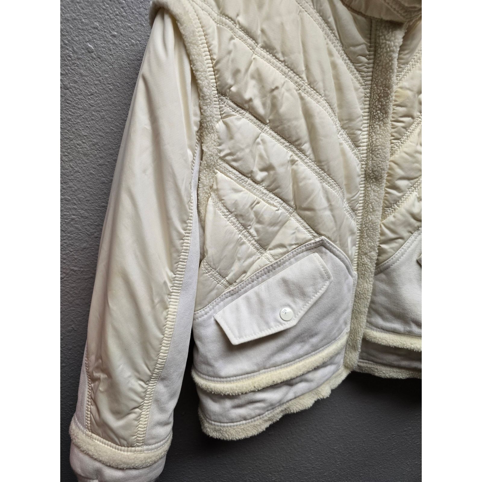 Tommy Hilfiger Womens Tommy Hilfiger White Quilted Jacket XL Ivory Coat Size XL / US 12-14 / IT 48-50 - 2 Thumbnail