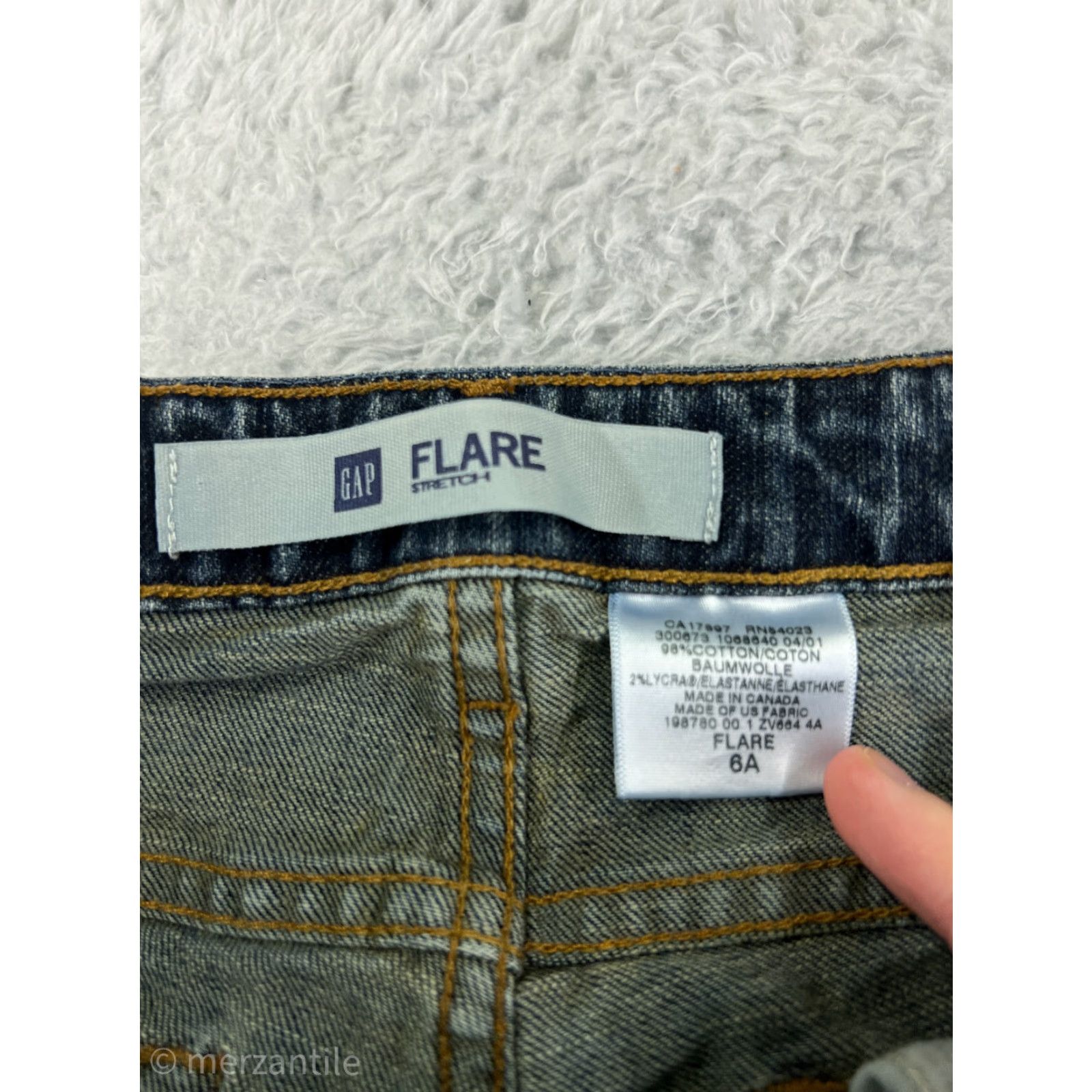 Gap Gap Jeans Womens 6a Blue Denim Flared Distressed Stretch Medium Wash 28in Inseam 5-Pocket 90s Southwestern Style Mens/Womens Size 34" / US 12 / IT 48 - 3 Thumbnail