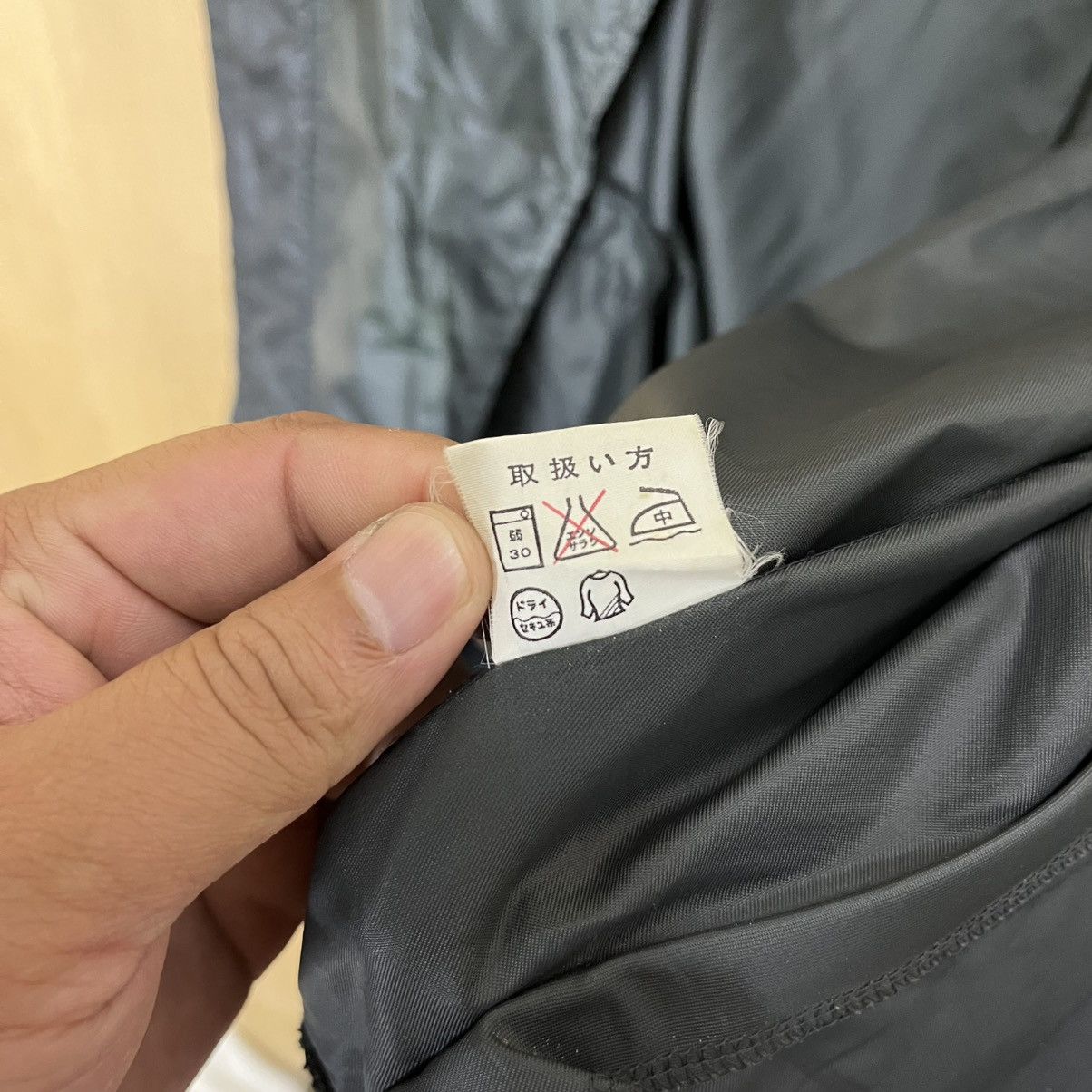Issey Miyake Vintage 80s Issey Skyline Bomber Jacket Issey Miyake Bomber Size US M / EU 48-50 / 2 - 21 Thumbnail