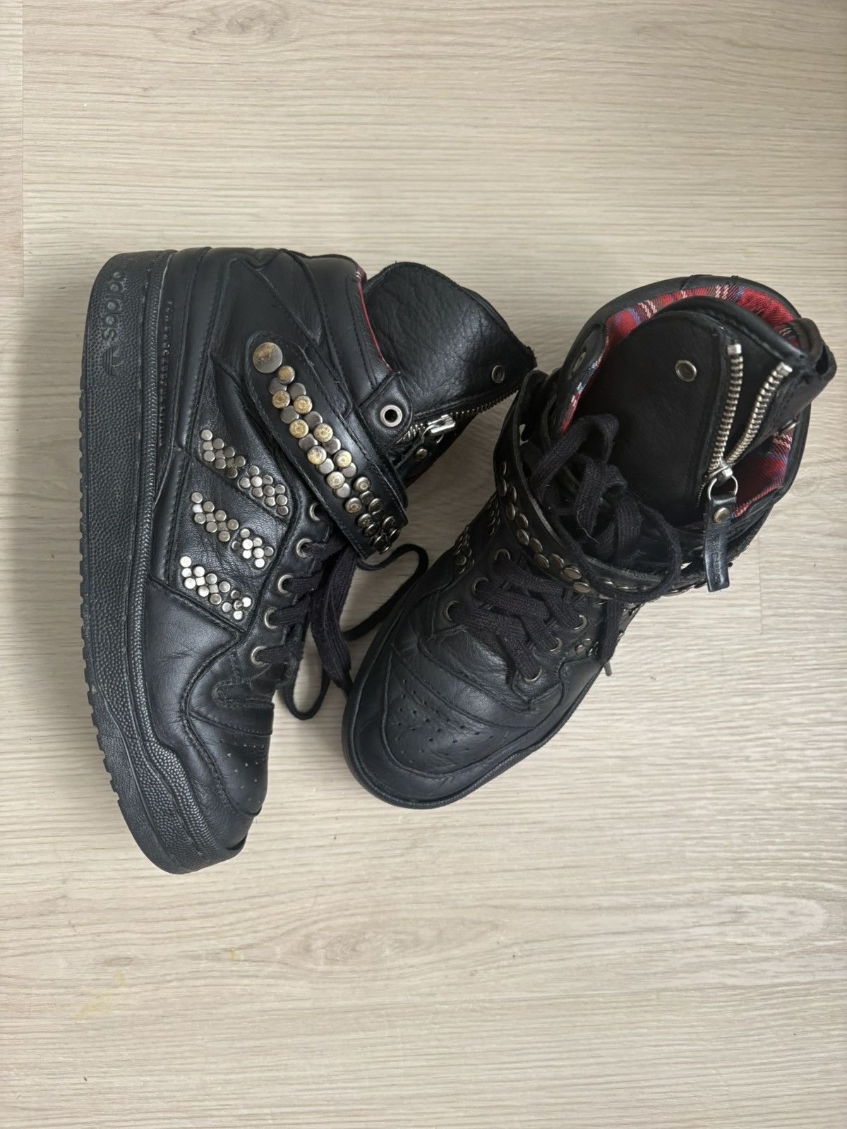 Adidas × Diesel × Streetwear Diesel adidas forum mid black 