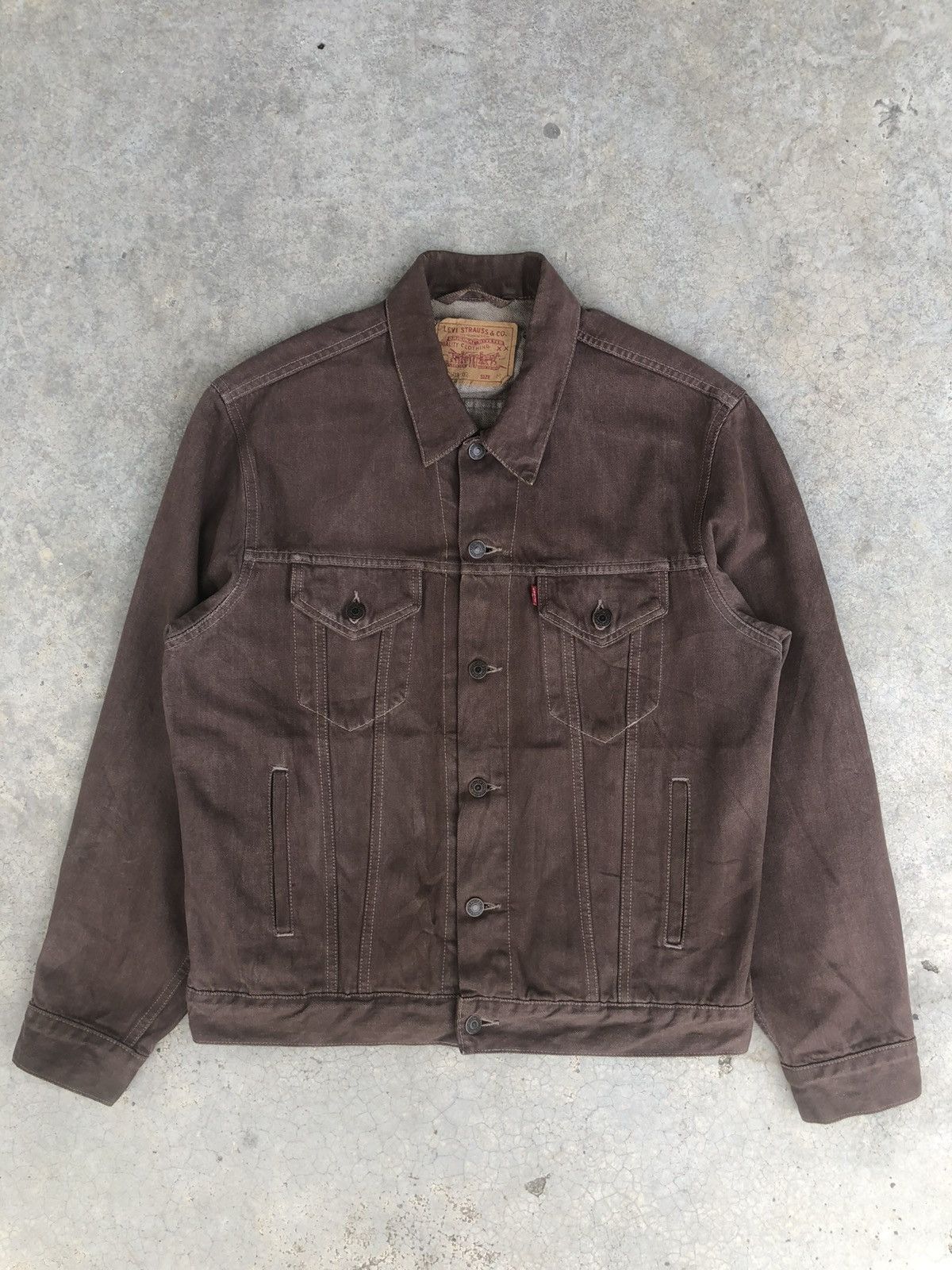 Levi's Vintage 90s' Levi’s Denim Jacket Distressed Denim Size US M / EU 48-50 / 2 - 1 Thumbnail