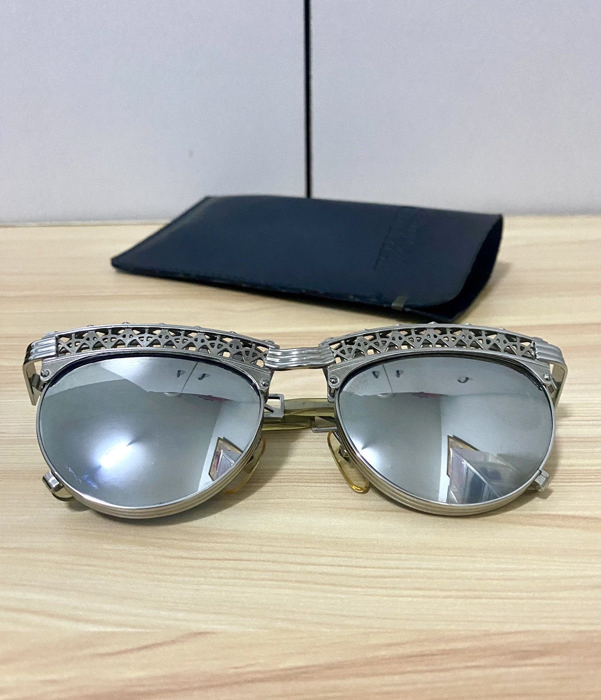 Jean Paul Gaultier 🔥Rare🔥90s Vintage Jean Paul Gaultier Eiffel Towel Sunglasses Size ONE SIZE - 2 Thumbnail