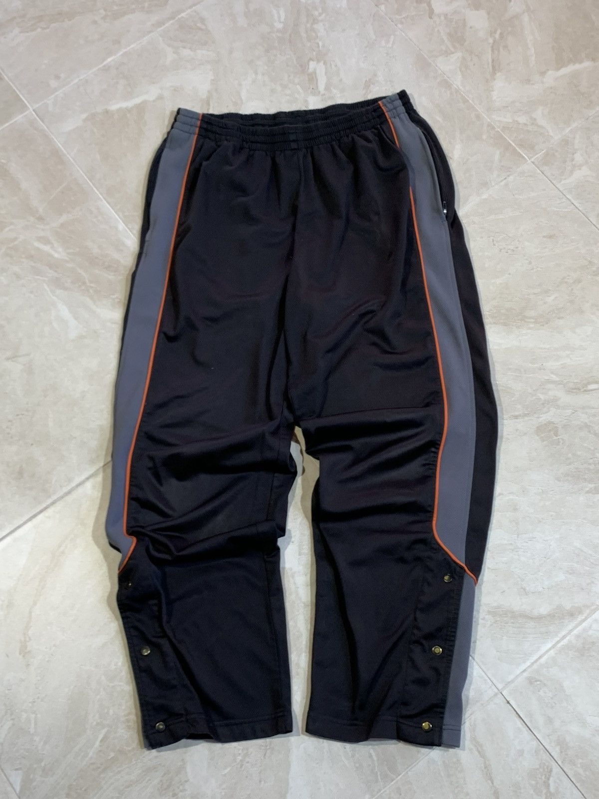 Nike 🔥 00s NIKE DRI-FIT RETRO TRACK PANTS TECH RUNNER STYLE Size US 34 / EU 50 - 1 Thumbnail
