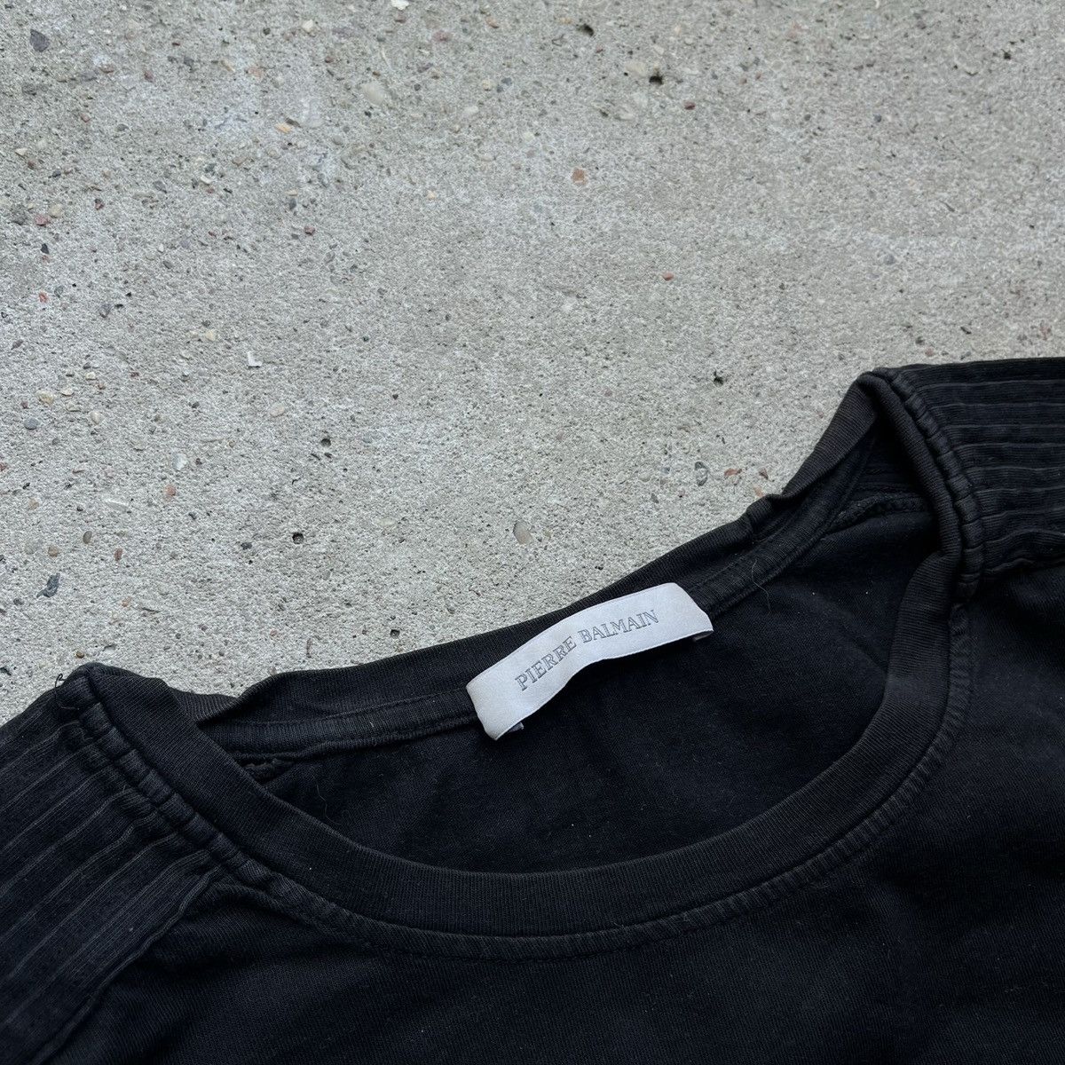Balmain × Pierre Balmain Pierre Balmain Paris Logo black Tee T-shirt Size US XL / EU 56 / 4 - 3 Thumbnail