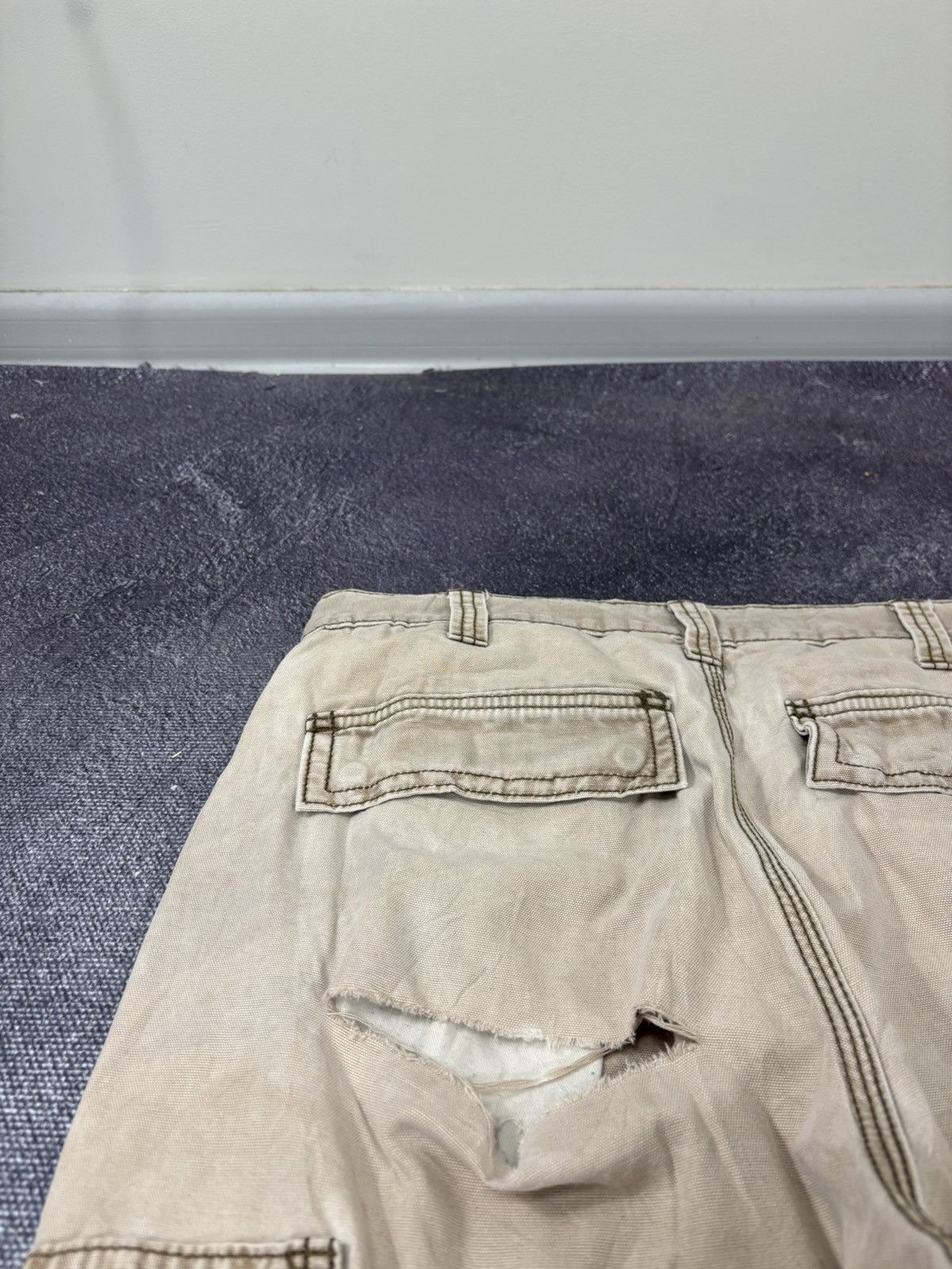 Carhartt Vintage Carhartt Y2K Faded USA Work Hype Cargo Pants Size US 32 / EU 48 - 9 Thumbnail