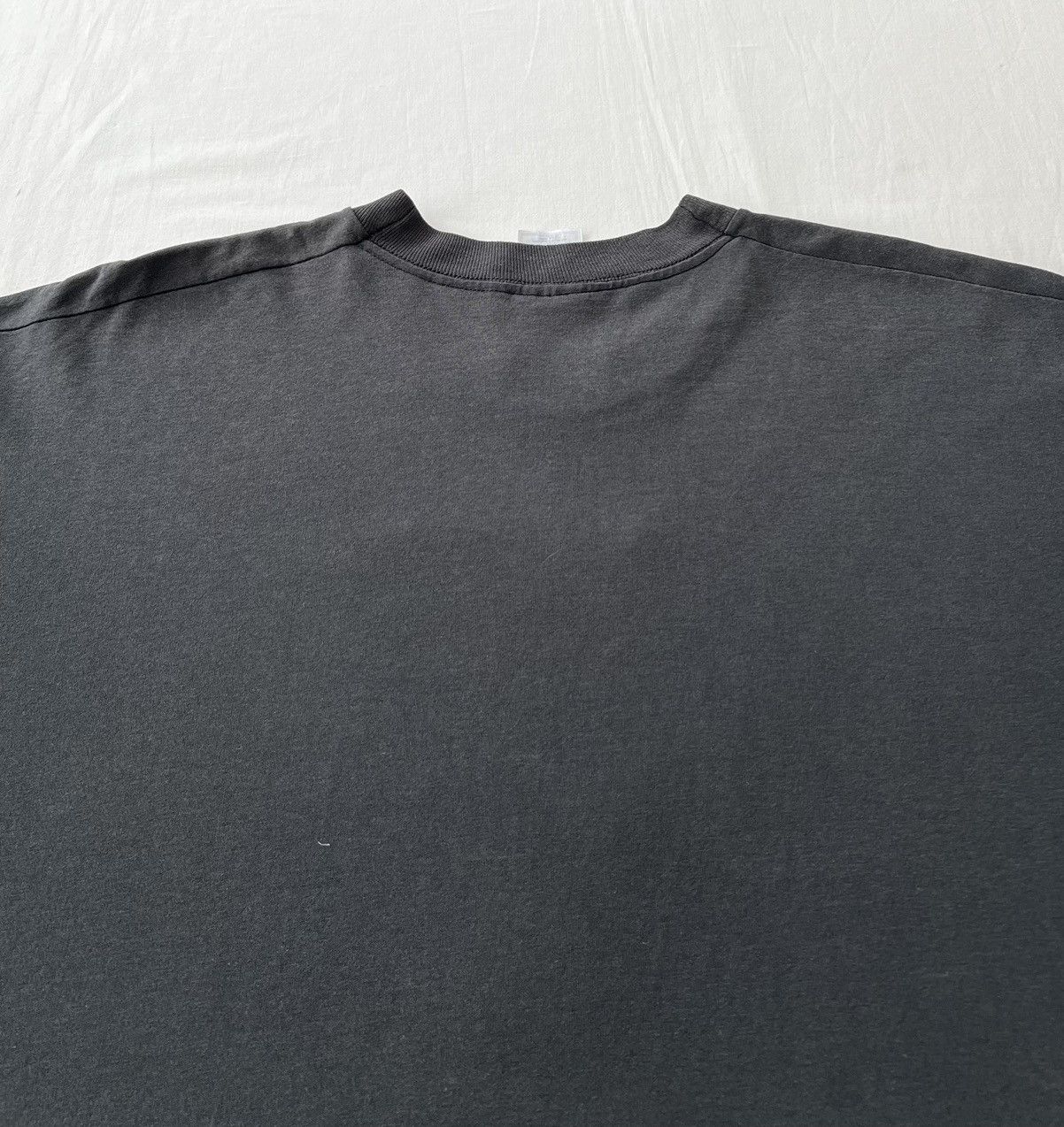 NBA Vintage 90s Chicago Bulls NBA Faded Black T-shirt Size US XL / EU 56 / 4 - 17 Thumbnail