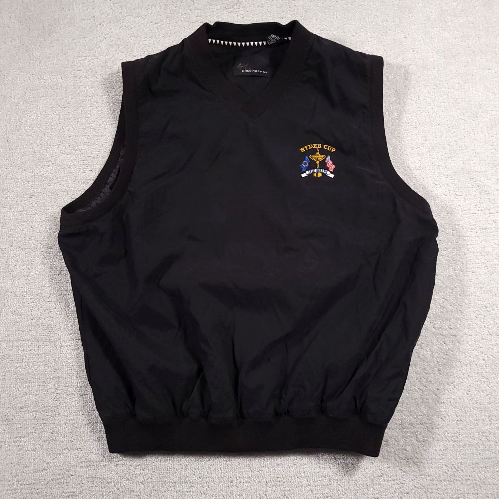 Vintage VINTAGE Greg Norman Ryder Cup The Belfry Golf Vest Mens Large Black Pullover Size US L / EU 52-54 / 3 - 2 Thumbnail