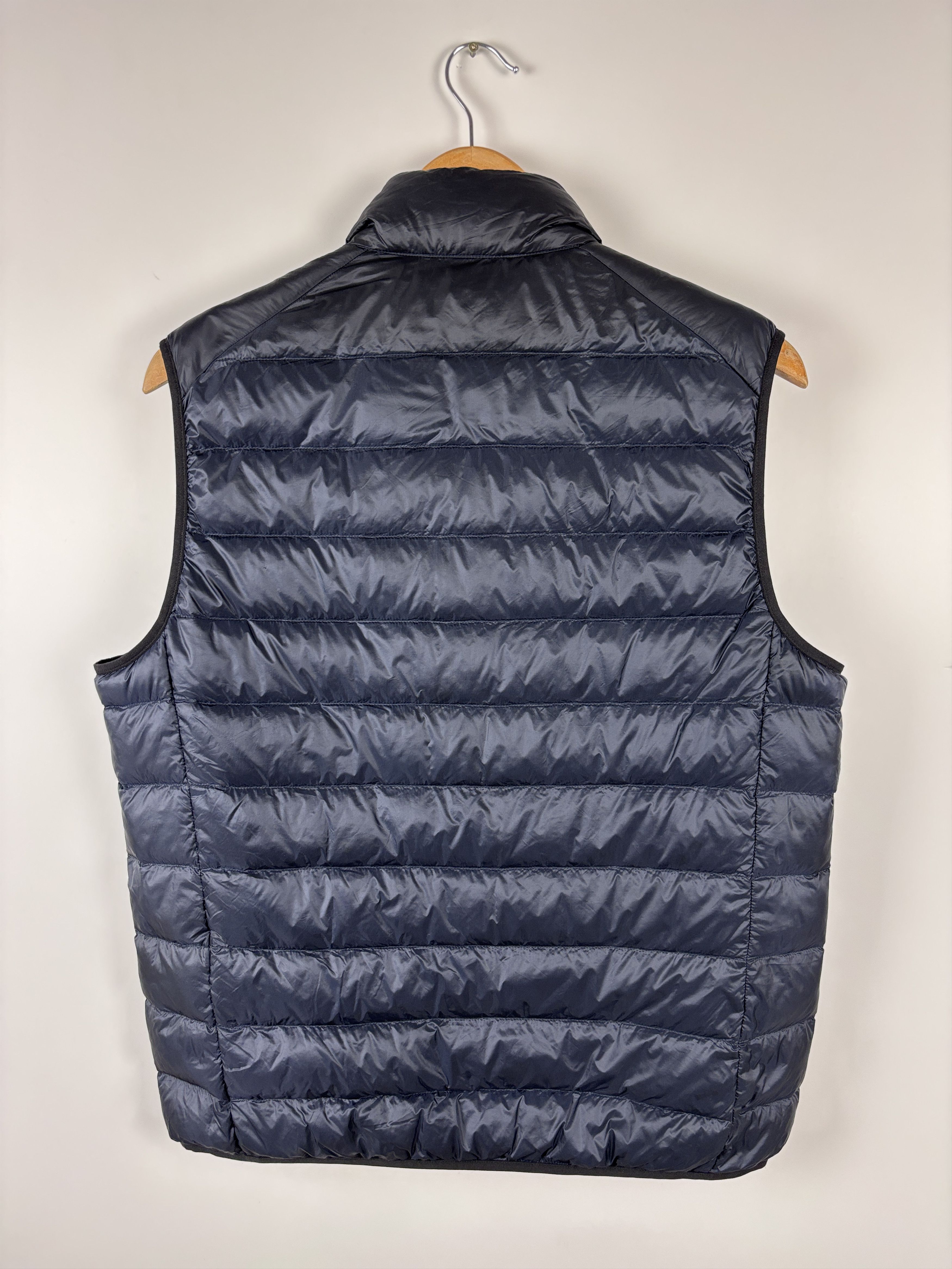 Uniqlo Mens Uniqlo Ultra Light Down Puffer Vest Navy Blue Size L Size US L / EU 52-54 / 3 - 4 Thumbnail