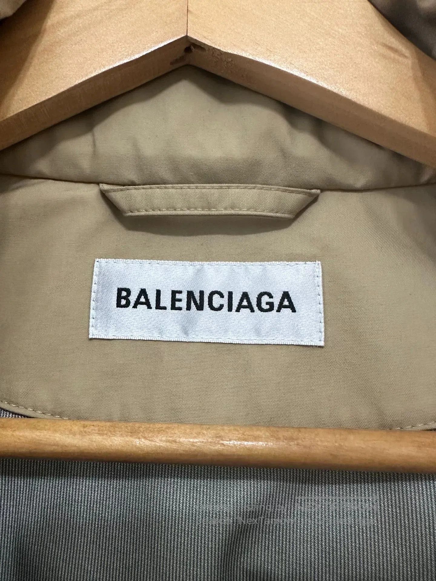 Balenciaga Balenciaga Hooded Windbreaker. Size US M / EU 48-50 / 2 - 3 Thumbnail